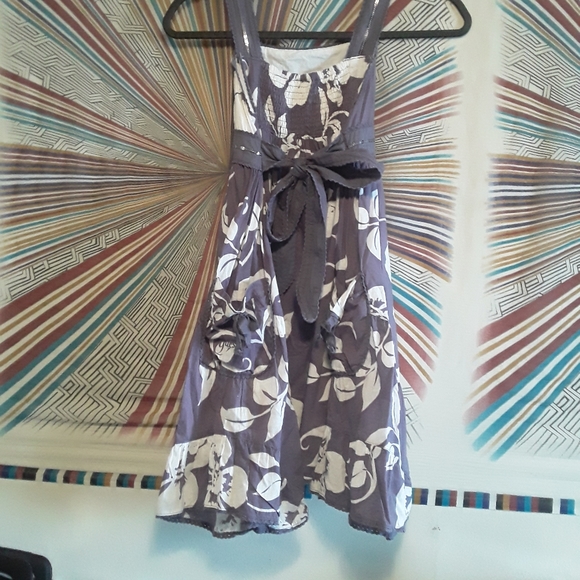 Guess L.A Girls 10-12yrs Purple/White Floral Dress - Picture 7 of 16